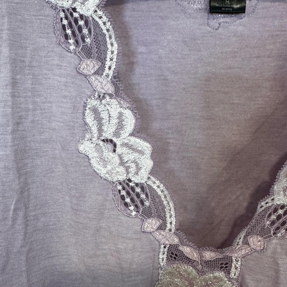 Natori Lilac Sleepwear with Lace Detail - Picture 2 of 7